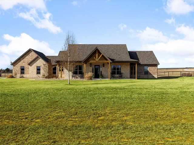 $799,000 | 170 Proctor Lane, Decatur, TX 76234