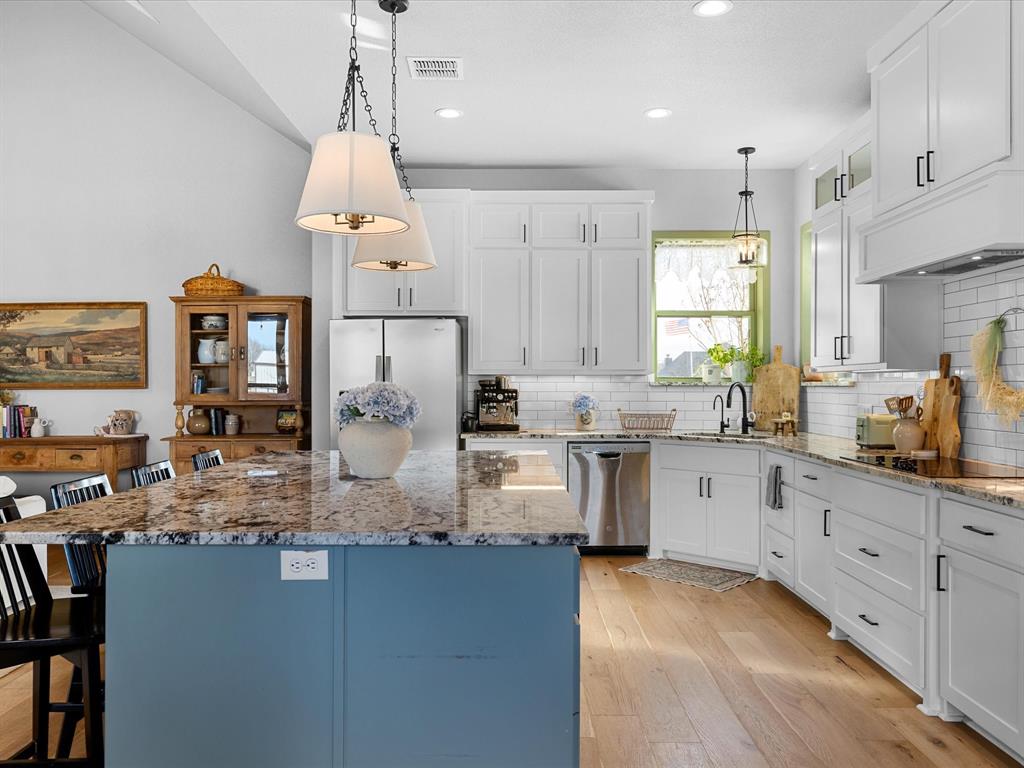 170 Proctor Lane Decatur, TX 76234 - Photo 8 of 34