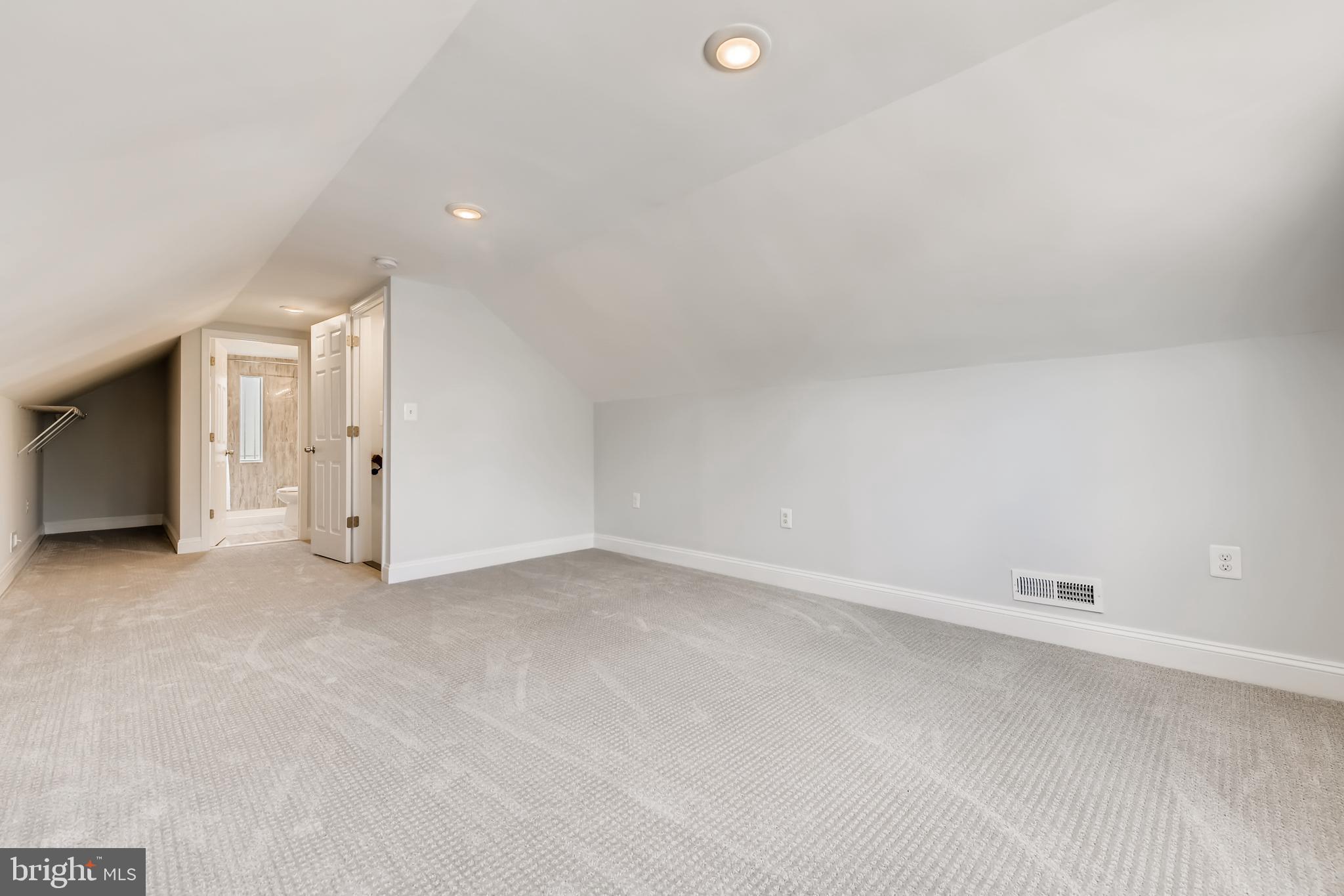 6917 Chambers Road Baltimore, MD 21234 - Photo 21 of 29 Gallery Image 21