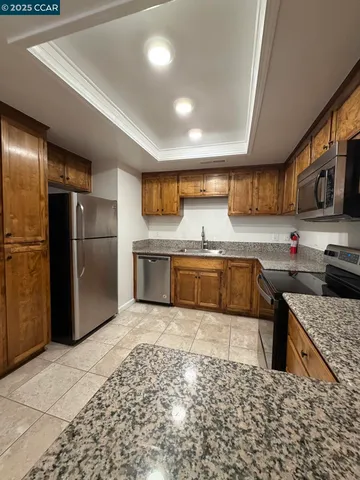 $3,500 | 105 Via Cabrera Lane, Martinez, CA 94553