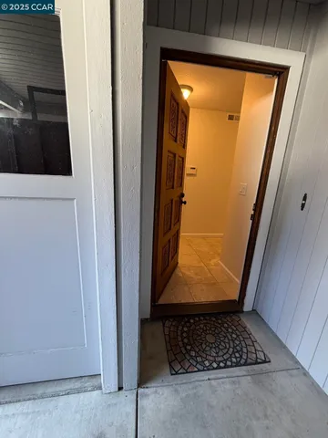 $3,500 | 105 Via Cabrera Lane, Martinez, CA 94553