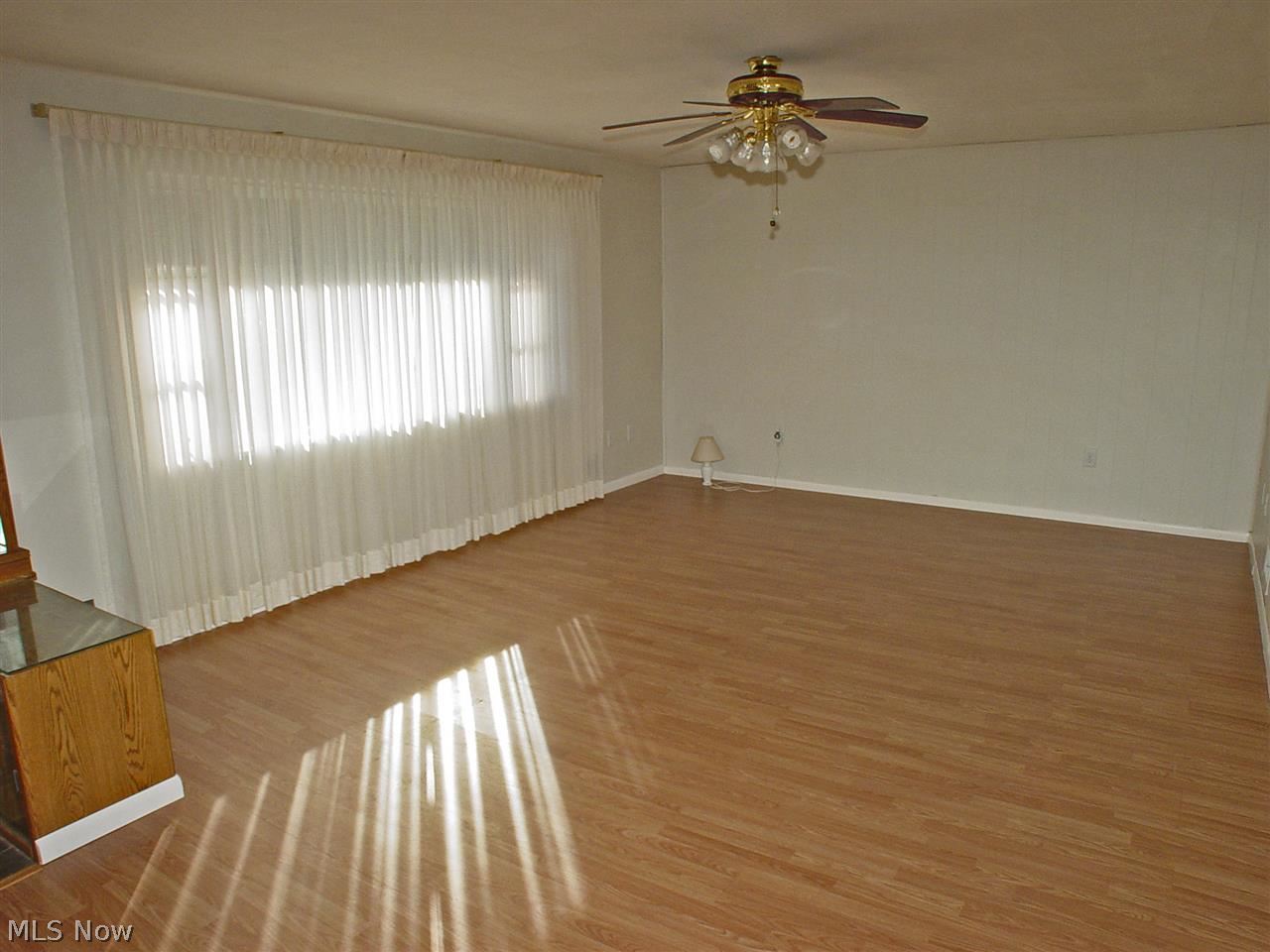 103 National Road Weirton, WV 26062 - Photo 2 of 13 Gallery Image 2