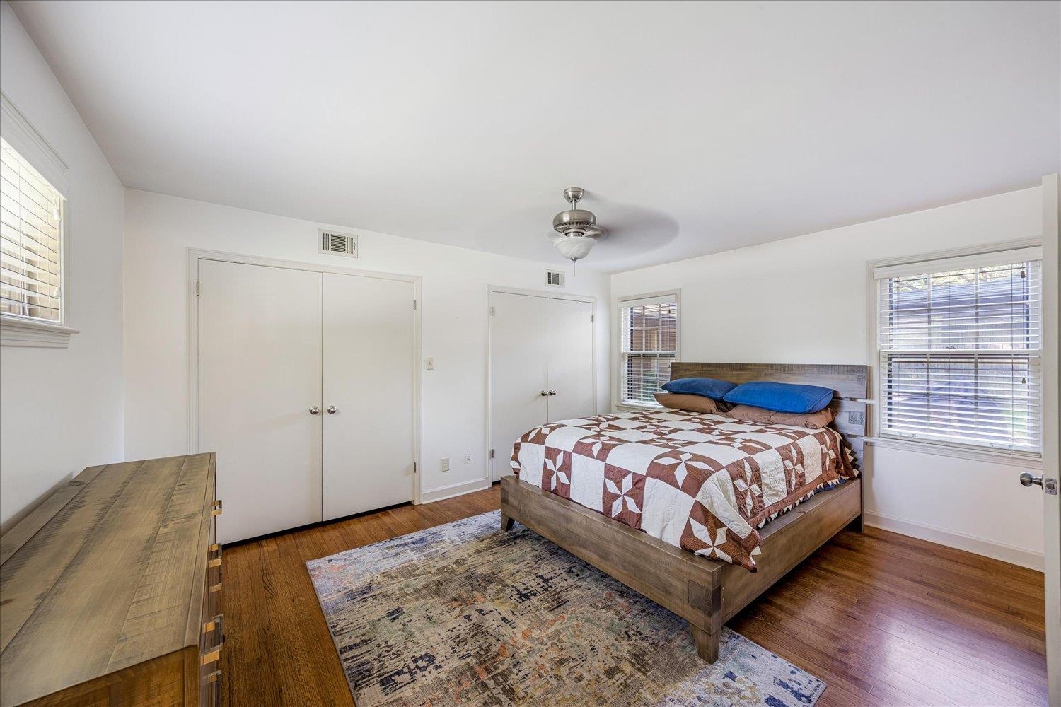 5323 Dee Road Memphis, TN 38117 - Photo 26 of 40 a bedroom with a bed and window
