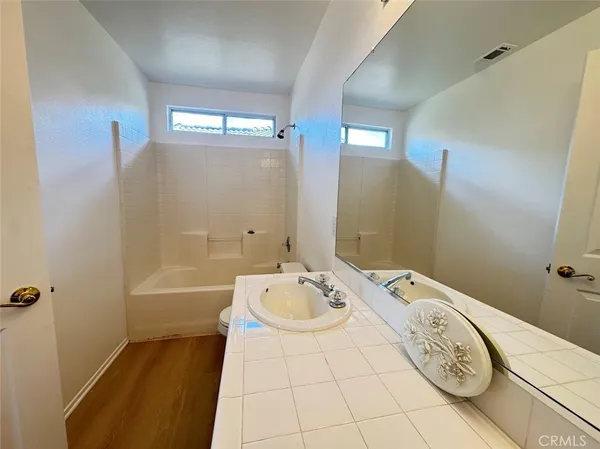 $558,000 | 28621 Bridge Water Lane, Menifee, CA 92584
