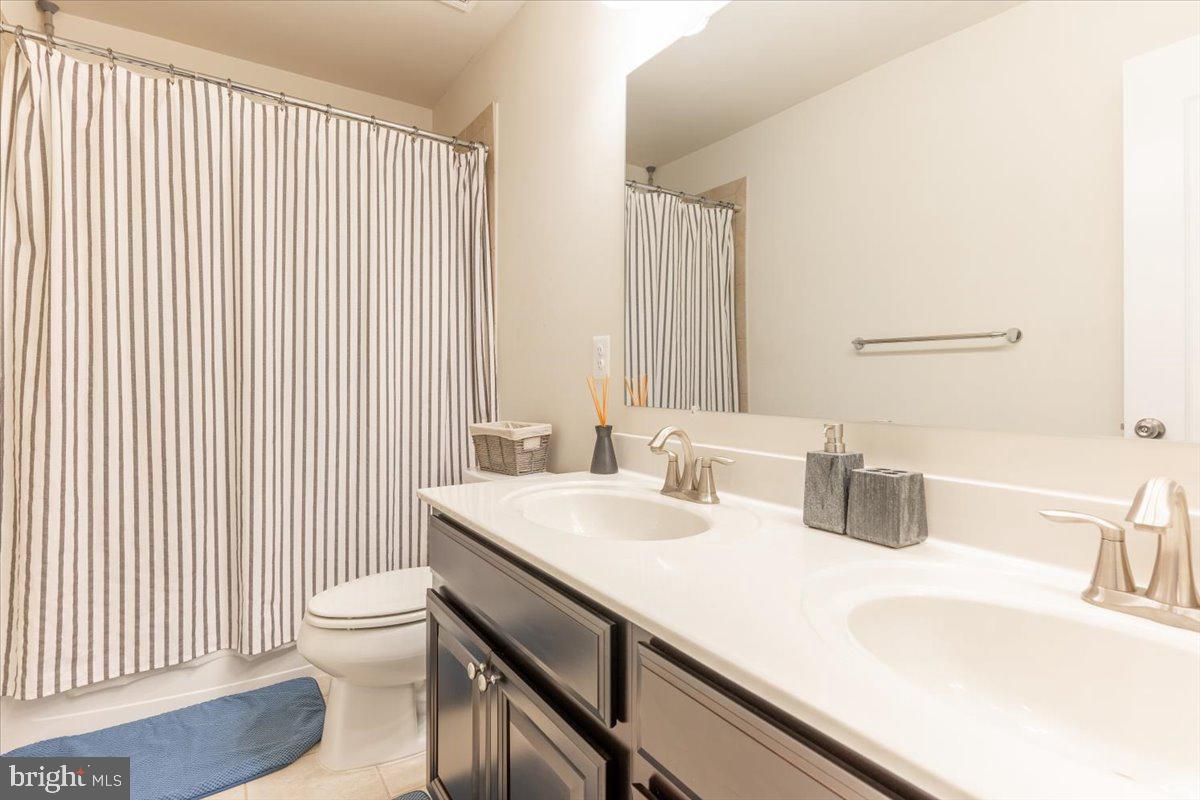 5327 Rockingham Place, Unit 75 White Plains, MD 20695 - Photo 11 of 21 Gallery Image 11