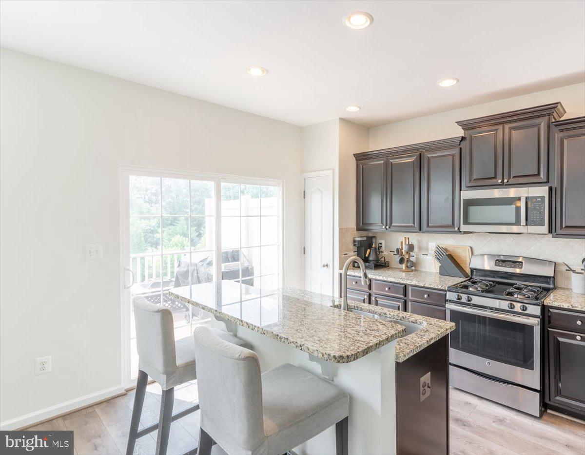 5327 Rockingham Place, Unit 75 White Plains, MD 20695 - Photo 3 of 21 Deck access