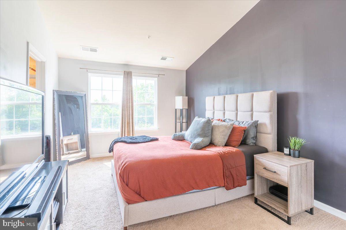 5327 Rockingham Place, Unit 75 White Plains, MD 20695 - Photo 7 of 21 Primary Suite