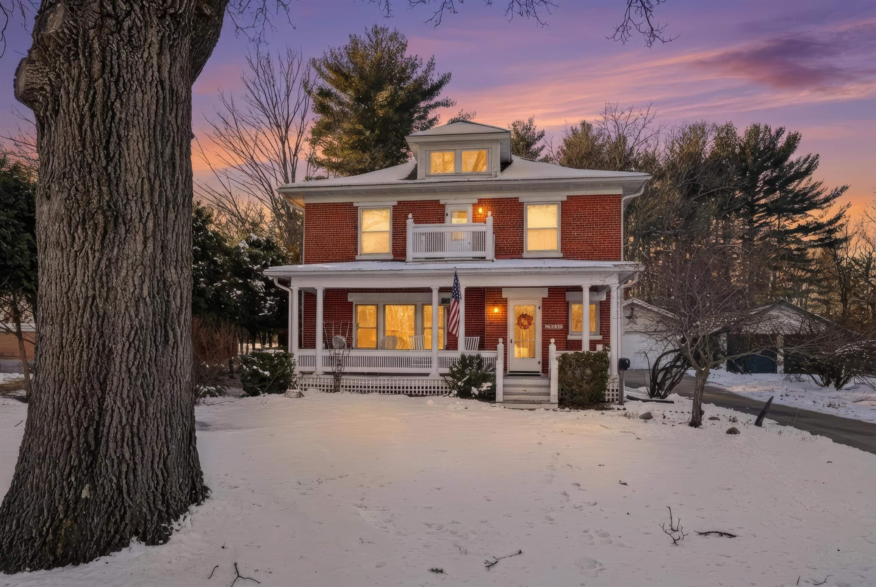 404 High Street Waupaca, WI 54981 - Photo 1 of 1