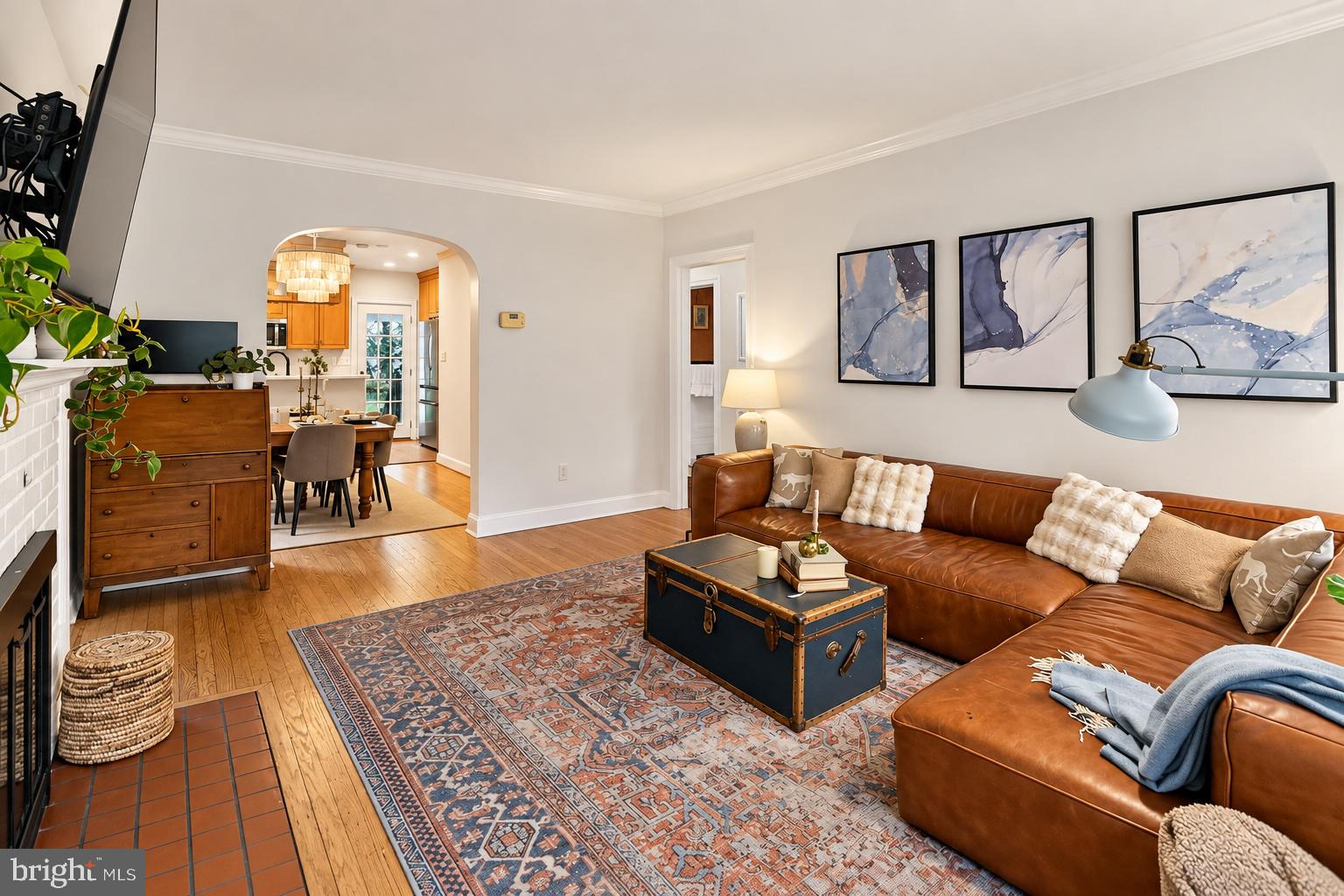 301 Pinewood Avenue Silver Spring, MD 20901 - Photo 6 of 43 Gallery Image 6
