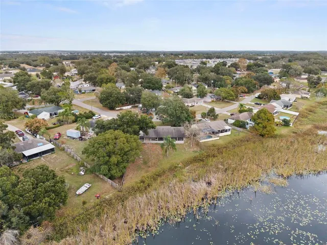 $289,000 | 43 Lake Jackson Drive, Mascotte, FL 34753