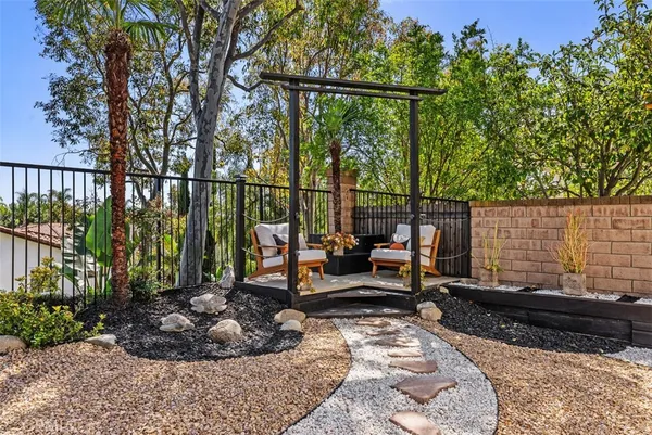 $2,000,000 | 20904 Parkside, Lake Forest, CA 92630