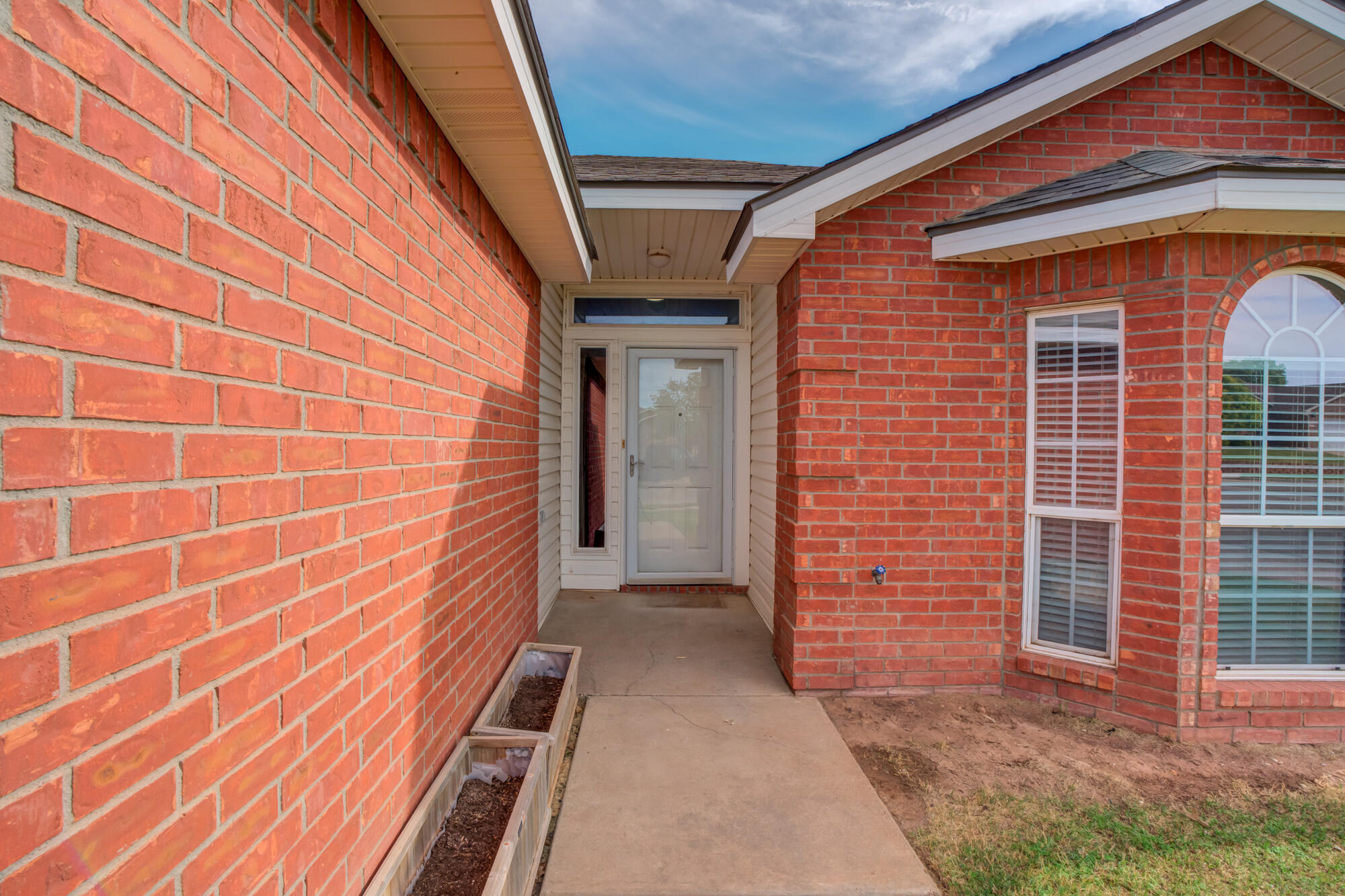 6555 92nd Street Lubbock, TX 79424 - Photo 3 of 43 DSC07945_6_7_8_9