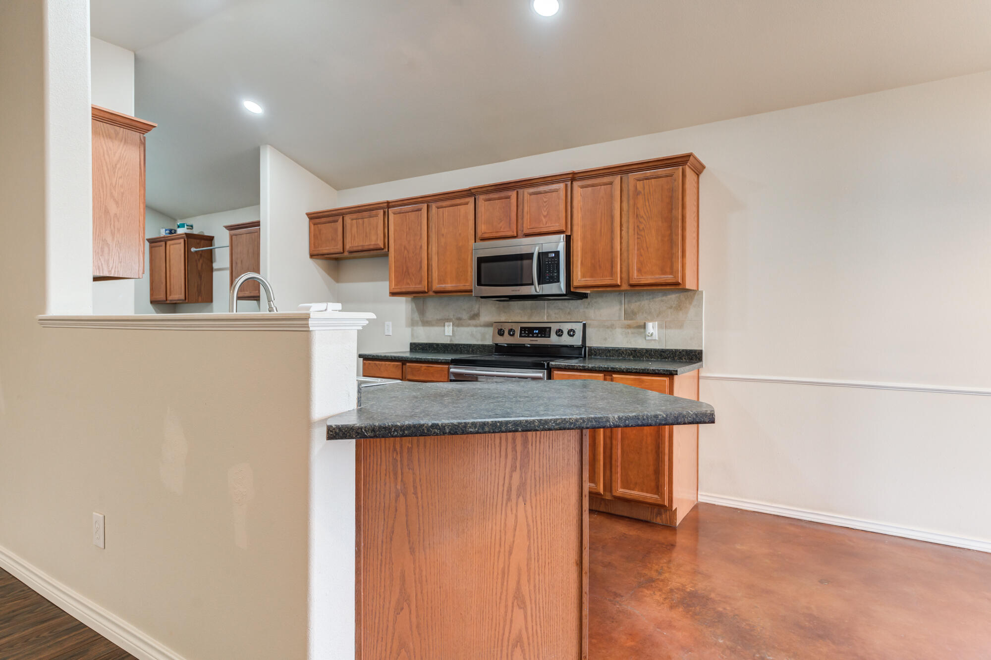 6555 92nd Street Lubbock, TX 79424 - Photo 10 of 43 DSC07775_6_7_8_9