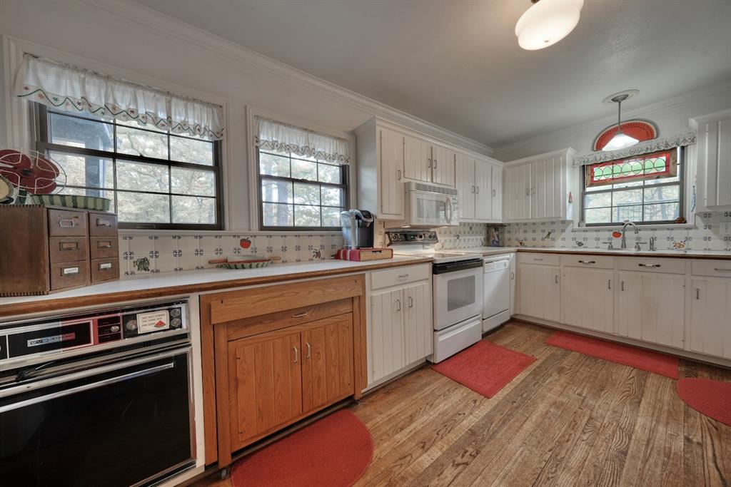 9875 Old Bridge Road Terrell, TX 75160 - Photo 14 of 40