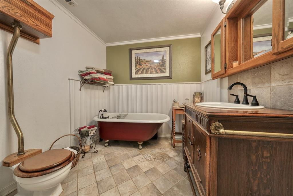 9875 Old Bridge Road Terrell, TX 75160 - Photo 22 of 40