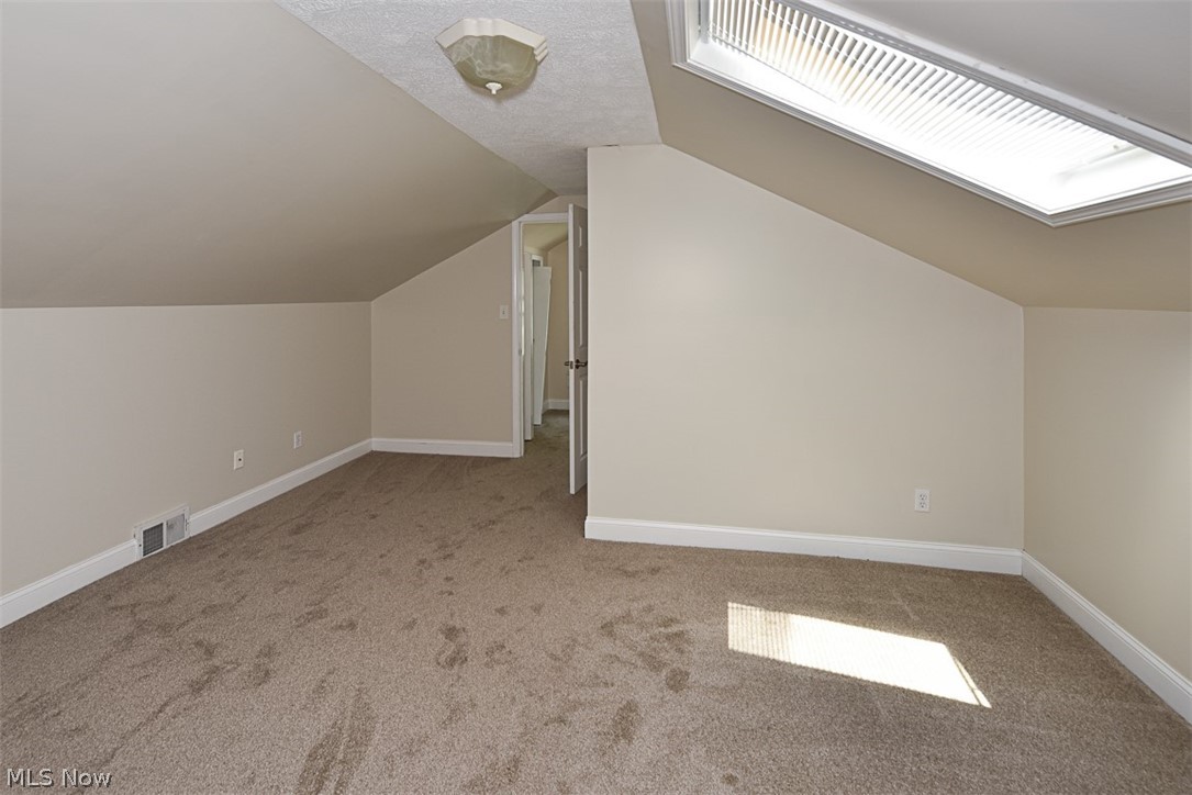 1651 Lyndhurst Road Lyndhurst, OH 44124 - Photo 28 of 34