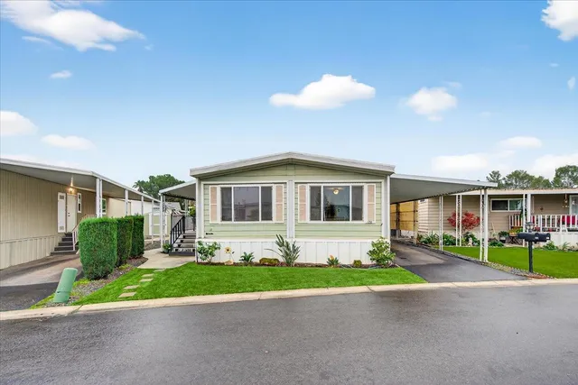 $119,000 | 221 West Herndon Avenue, Unit 120, Fresno, CA 93704