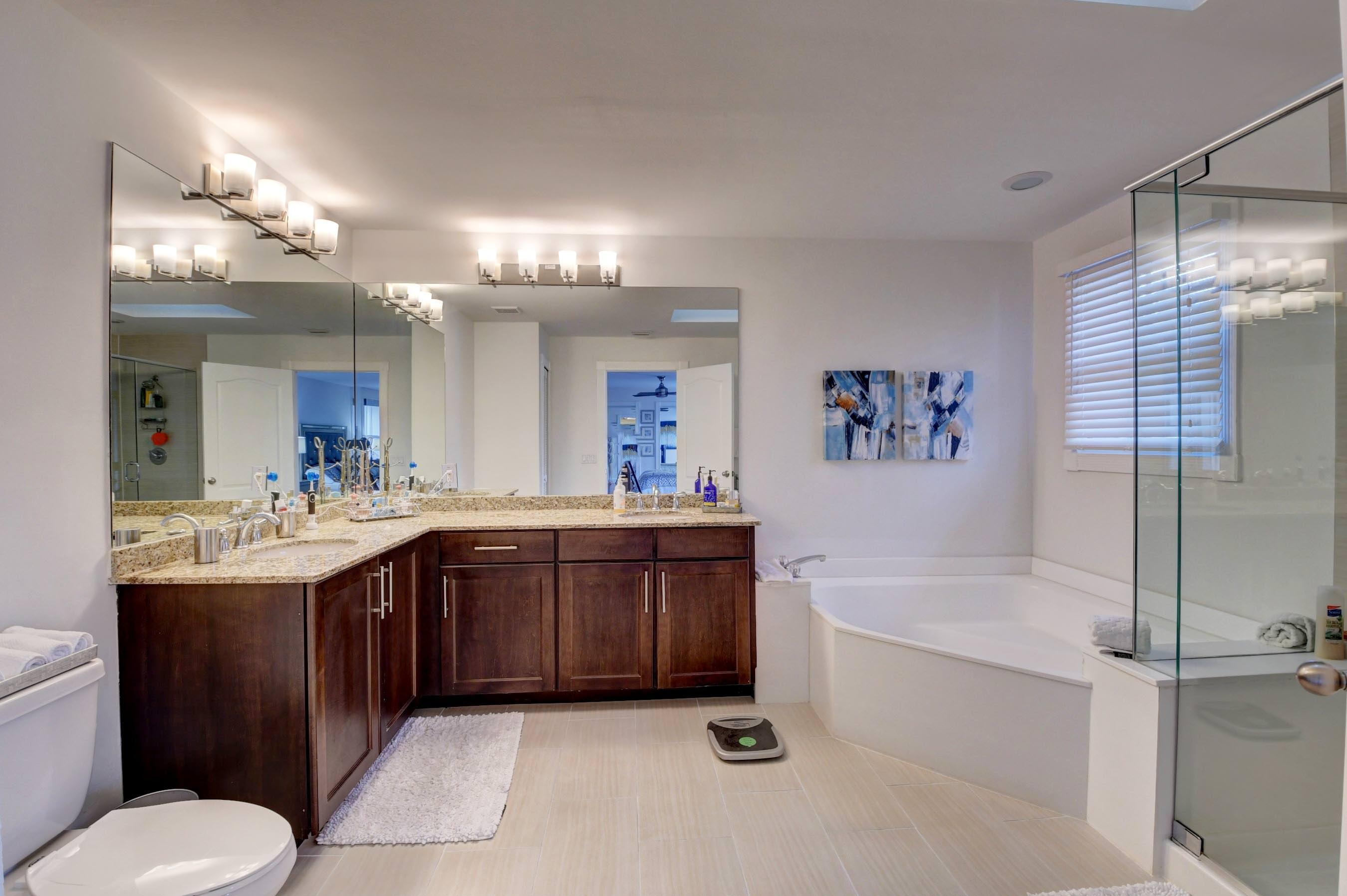 5843 Northwest 40th Terrace Boca Raton, FL 33496 - Photo 17 of 41 Master Bathroom - 1