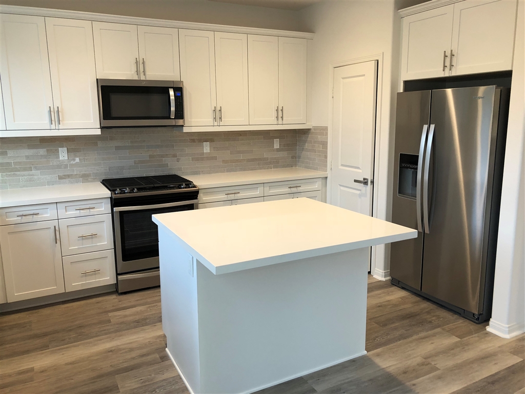 8610 Chaparral Way Santee, CA 92071 - Photo 4 of 10