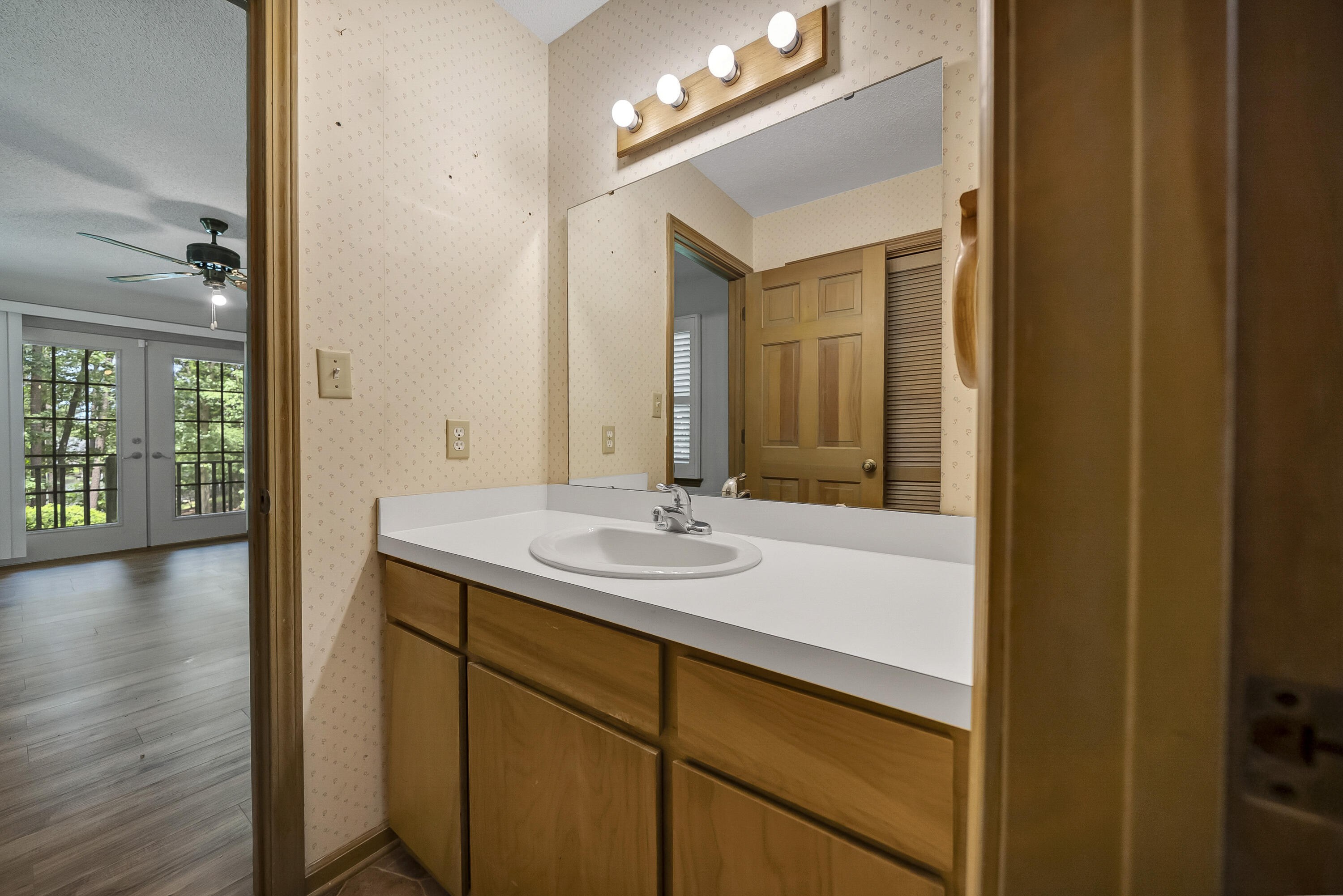 1239 Shull Island Road Gilbert, SC 29054 - Photo 20 of 52