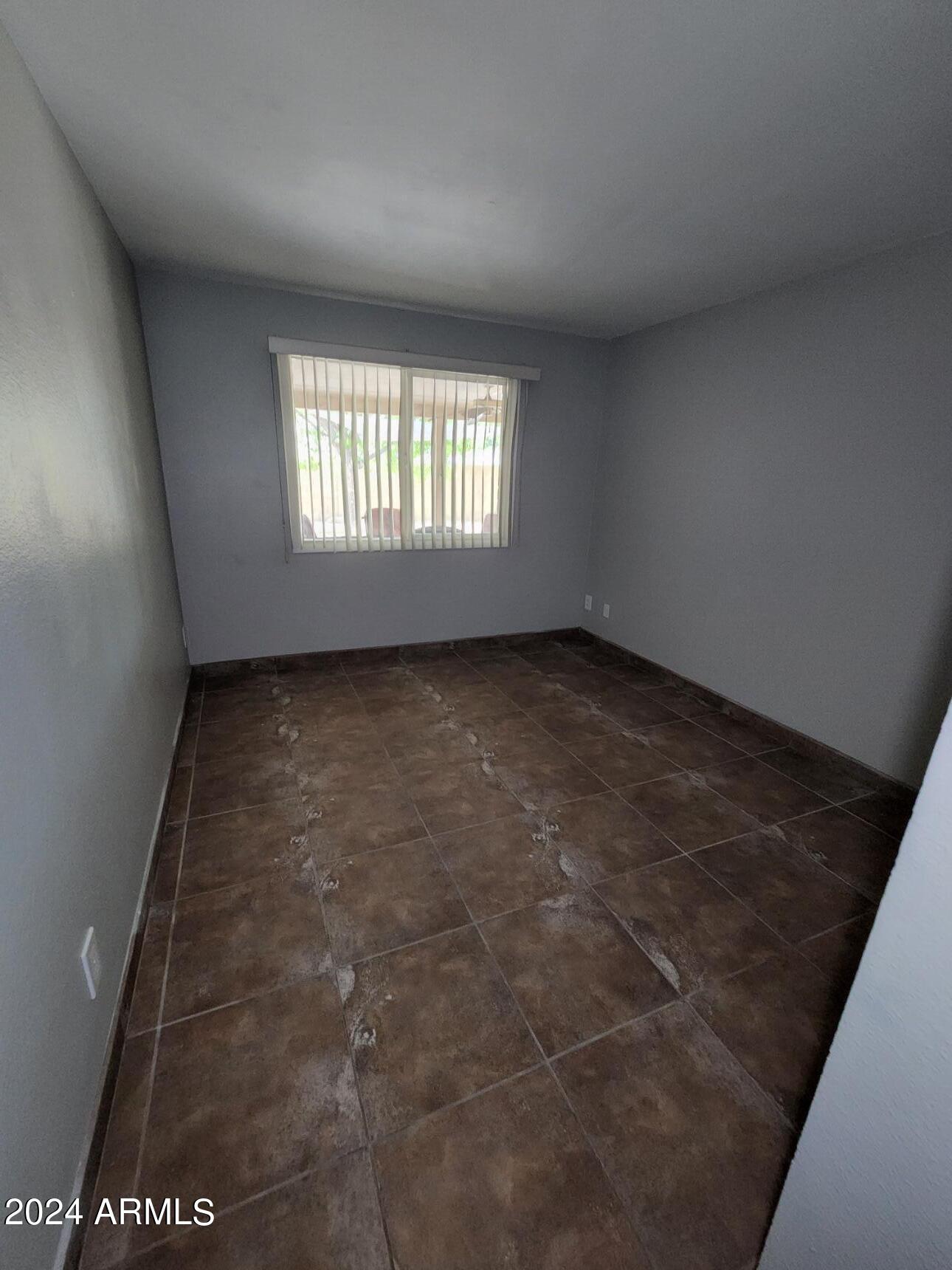 8609 North 16th Avenue Phoenix, AZ 85021 - Photo 12 of 16 King-Sized Guest Bedroom