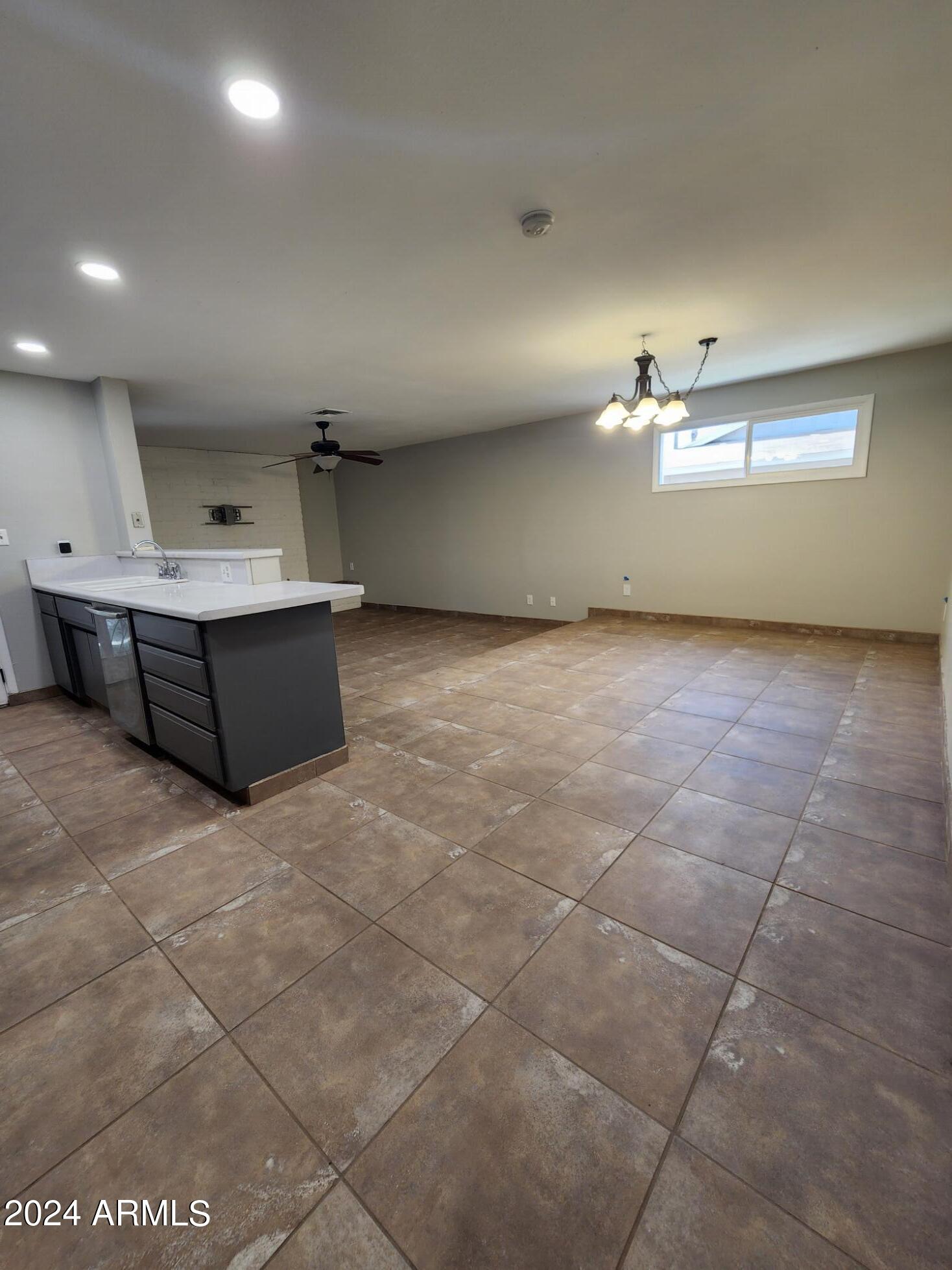 8609 North 16th Avenue Phoenix, AZ 85021 - Photo 4 of 16 Dining Room