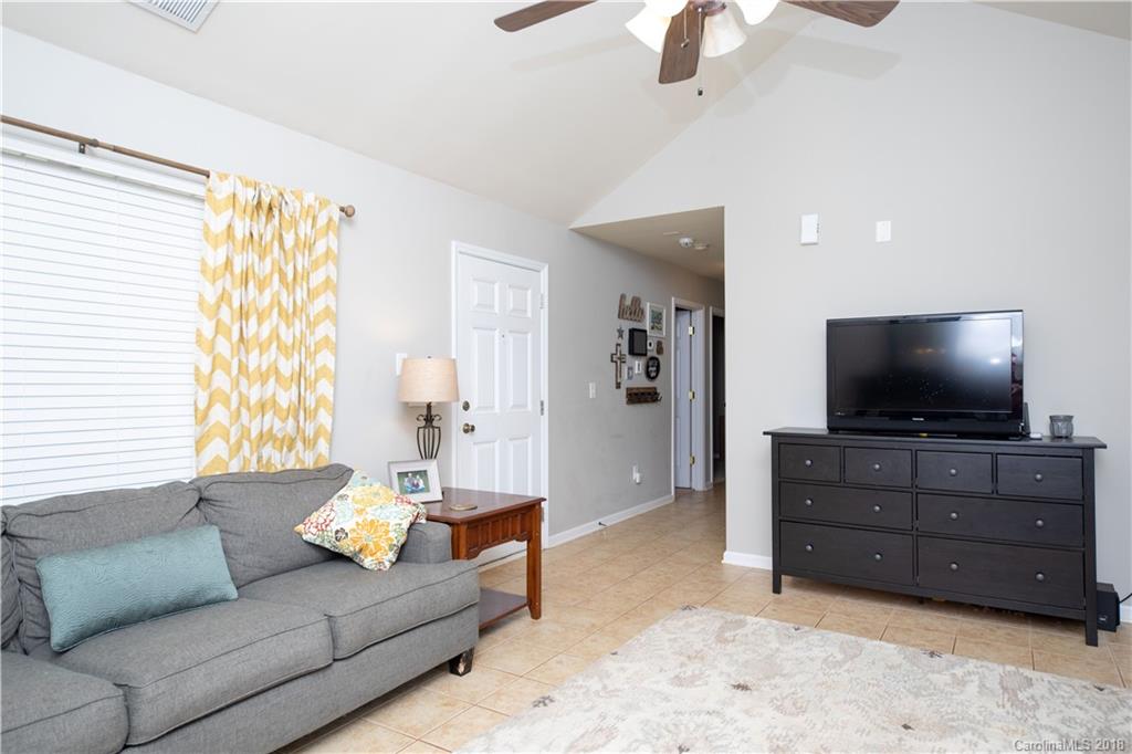 2618 Gradys Ground Road McConnells, SC 29726 - Photo 4 of 20 Gallery Image 4
