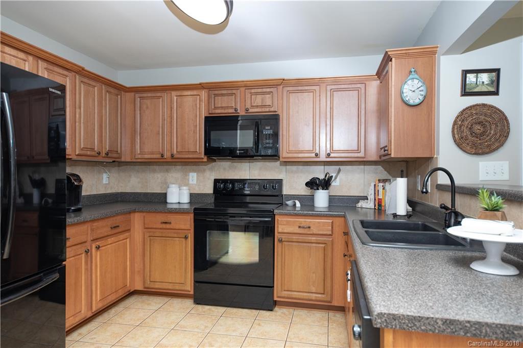 2618 Gradys Ground Road McConnells, SC 29726 - Photo 7 of 20 Gallery Image 7
