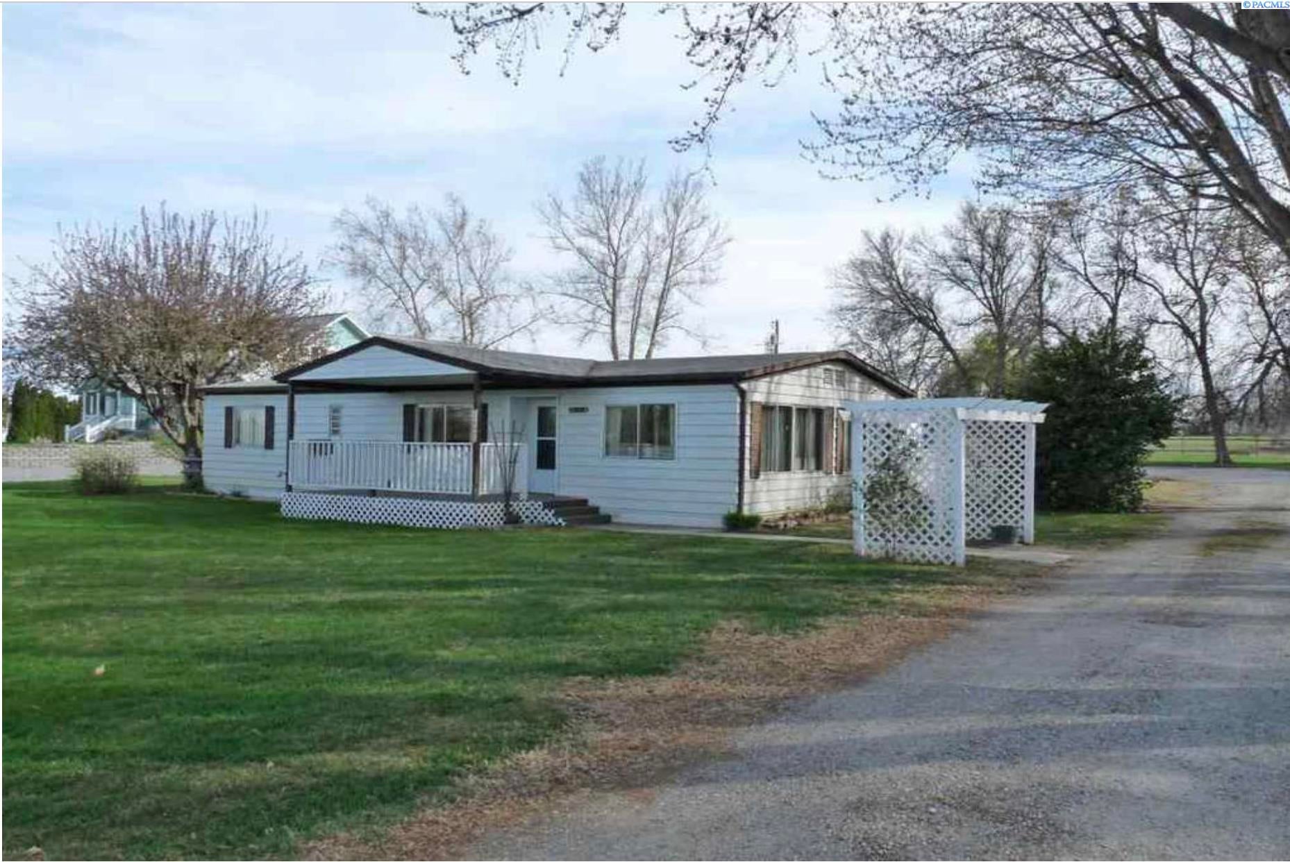 208903 East Finley Road Kennewick, WA 99337 - Photo 4 of 21 Gallery Image 4