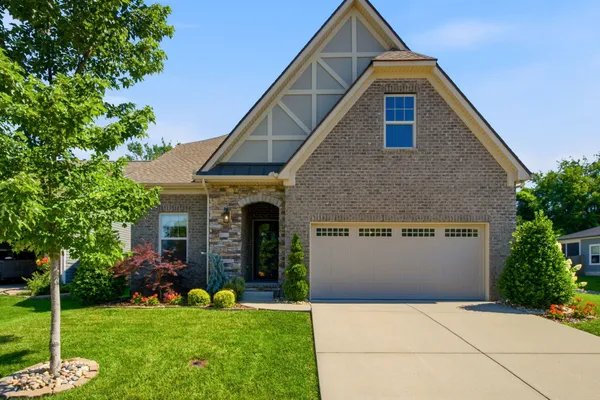 $409,900 | 1076 Westgate Drive, Gallatin, TN 37066