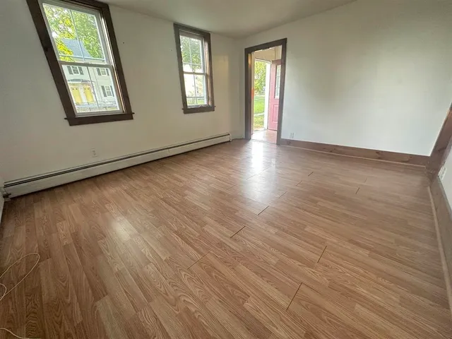 $2,900 | 14 Broad Street, Somersworth, NH 03878