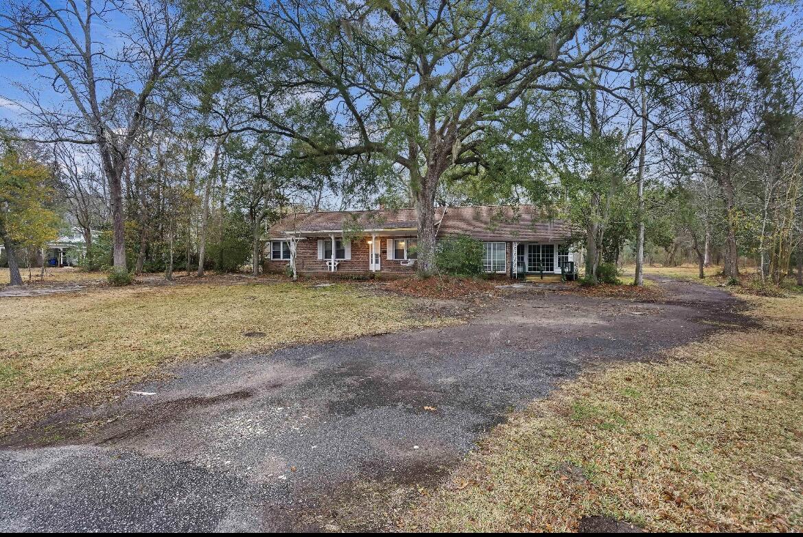 1263 Highway 52 Moncks Corner, SC 29461 - Photo 7 of 30 IMG_5559