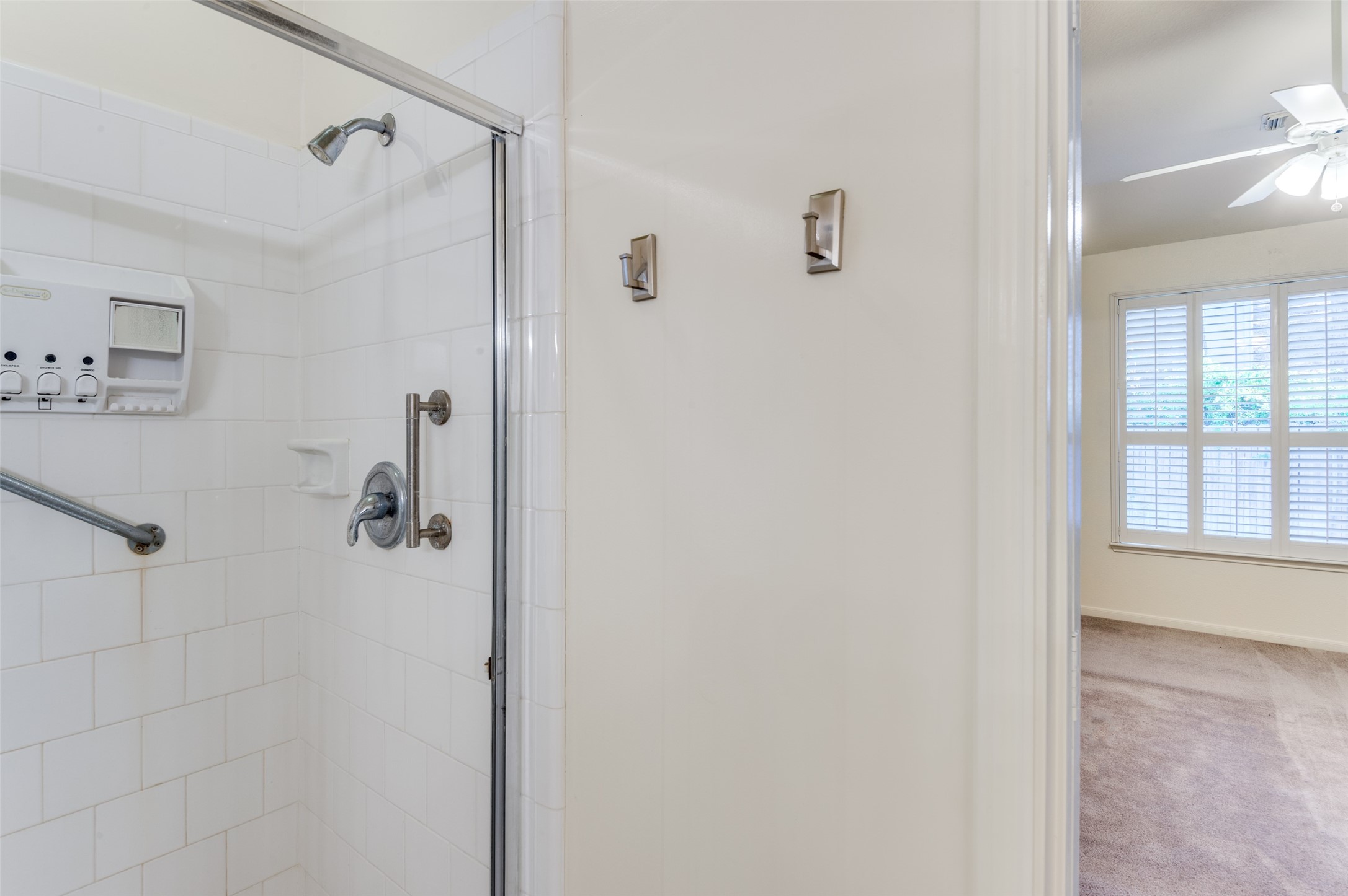 127 South Winterport Circle Spring, TX 77382 - Photo 18 of 25