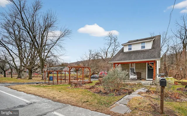 $319,000 | 1268 Valley Road, Coatesville, PA 19320