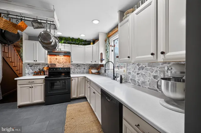 $319,000 | 1268 Valley Road, Coatesville, PA 19320