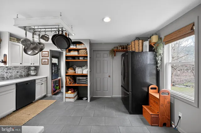 $319,000 | 1268 Valley Road, Coatesville, PA 19320