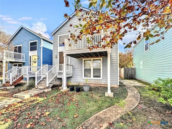 $950 | 338 Trestle Tree, Unit C, San Marcos, TX 78666