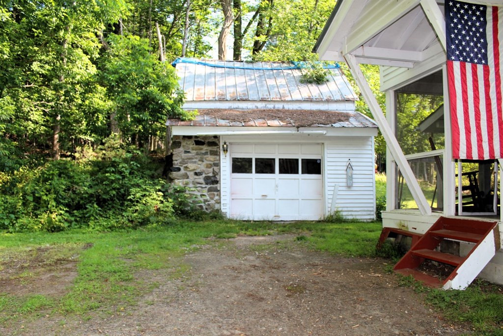 4599 Highway 8 Riparius, NY 12862 - Photo 10 of 32 Gallery Image 10
