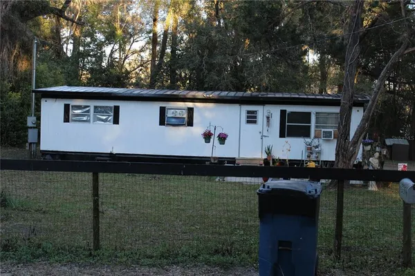 $320,000 | 5380 Southeast 28th Court, Ocala, FL 34480