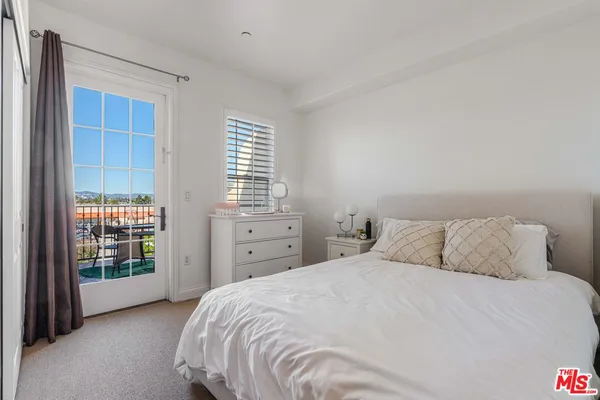 $1,295,000 | 12975 Agustin Place, Unit 333, Playa Vista, CA 90094