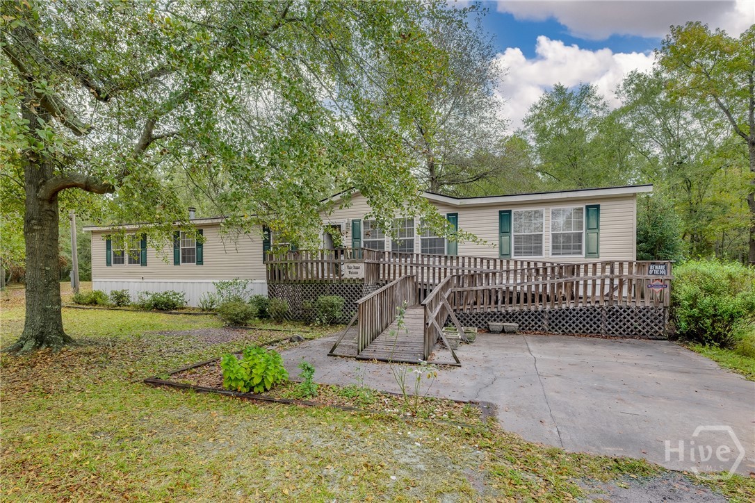 137 Bird Road Springfield, GA 31329 - Photo 1 of 46
