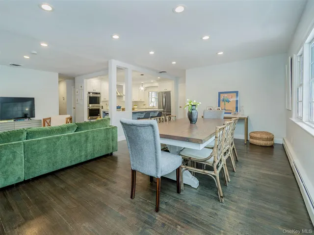 $898,000 | 16 Underhill Road, Glen Head, NY 11545