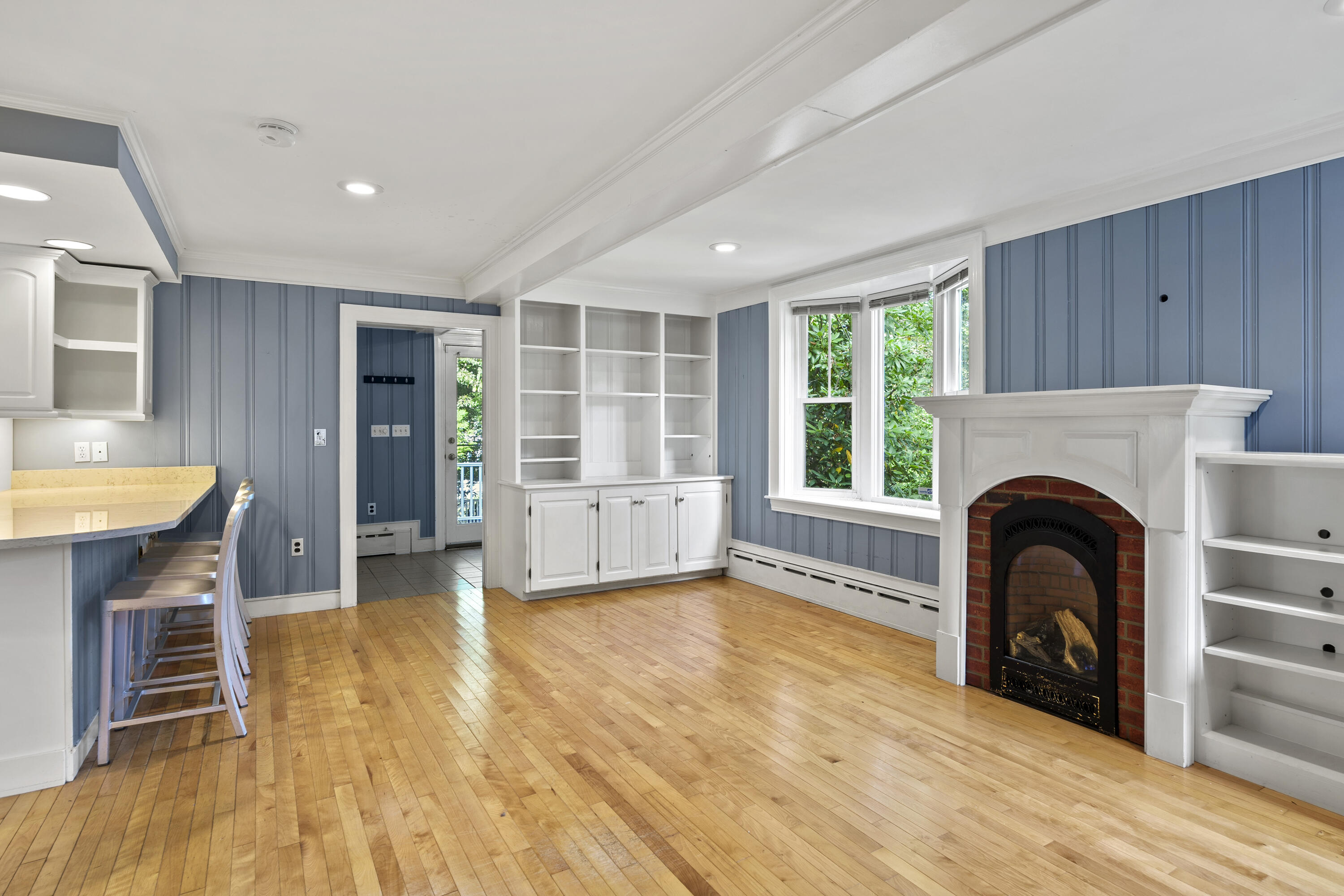7 Mountain View Road Cape Elizabeth, ME 04107 - Photo 10 of 32 116_7 mountain view rd_Morneau Studios_P