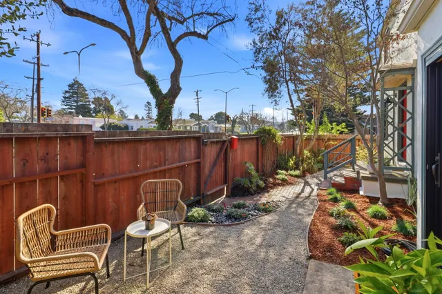 $949,000 | 1564 Sacramento Street, Berkeley, CA 94702