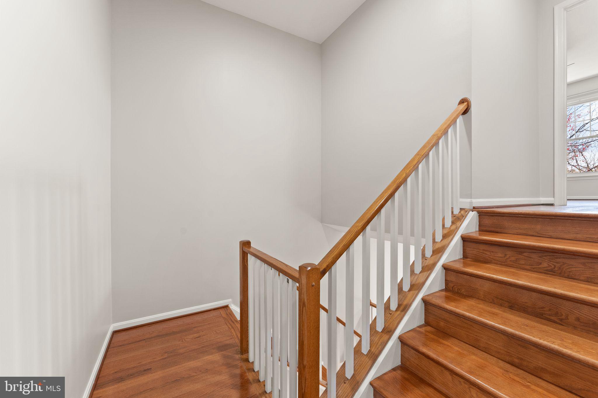 1227 Weatherstone Court Reston, VA 20194 - Photo 24 of 70 Stairs going to Upper Level 2
