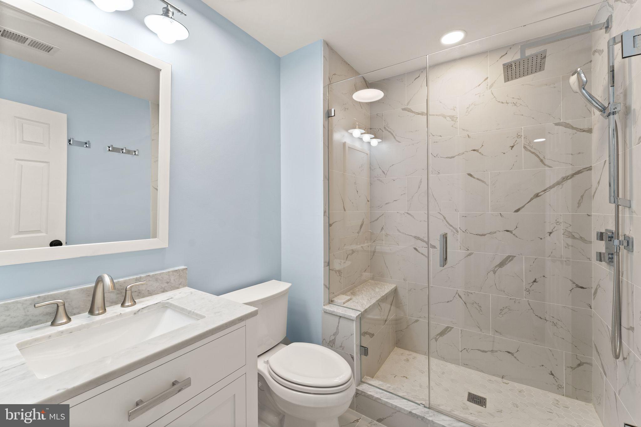 1227 Weatherstone Court Reston, VA 20194 - Photo 39 of 70 Bathroom