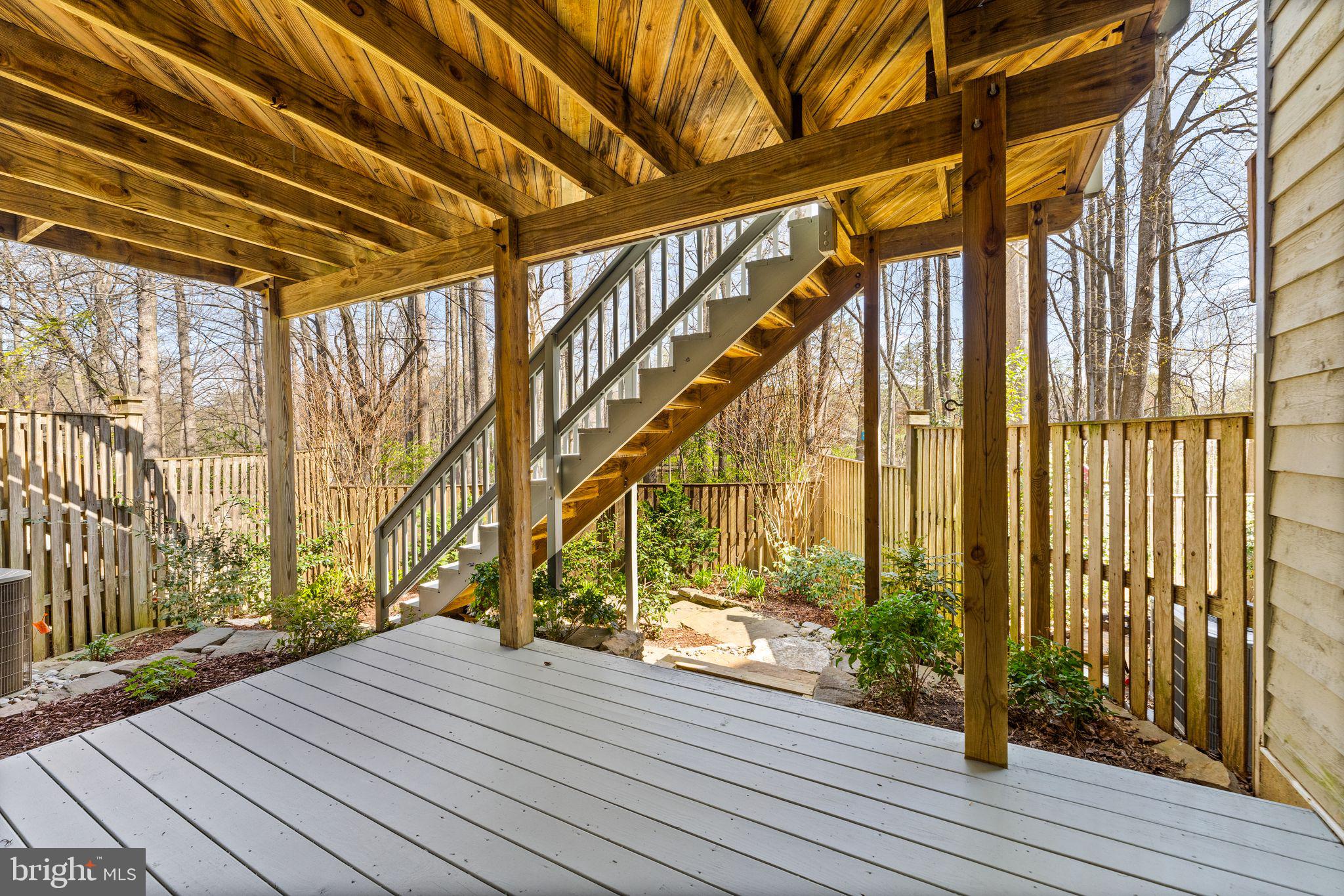 1227 Weatherstone Court Reston, VA 20194 - Photo 54 of 70 Porch