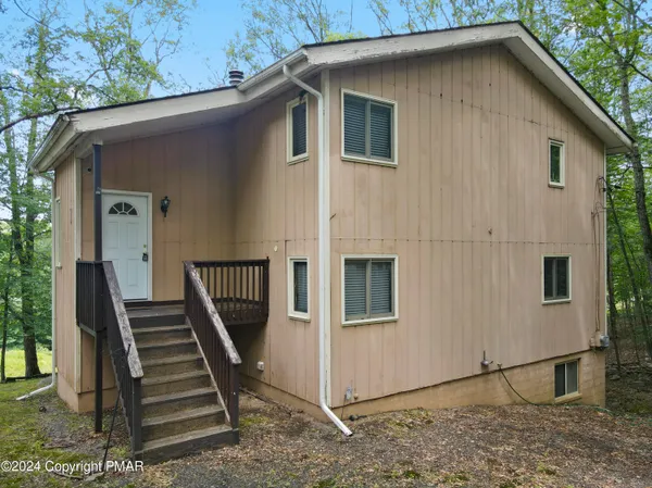 $264,500 | 115 Salisbury Road, Bushkill, PA 18324