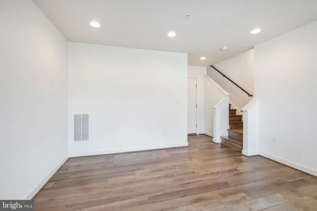 $4,000 | 16560 Crabbs Branch Way, Rockville, MD 20855