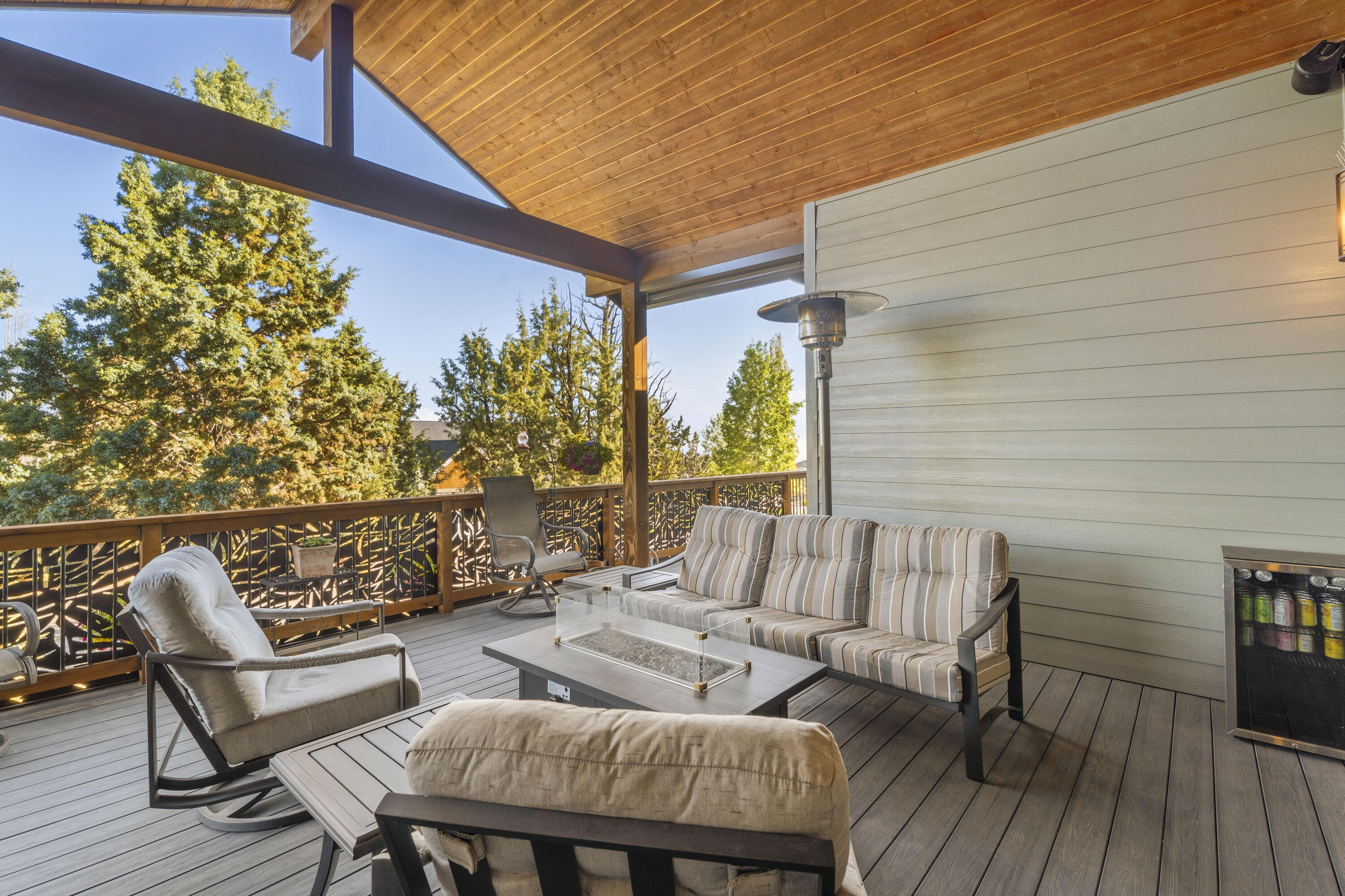 628 Highland Meadow Loop Redmond, OR 97756 - Photo 12 of 99